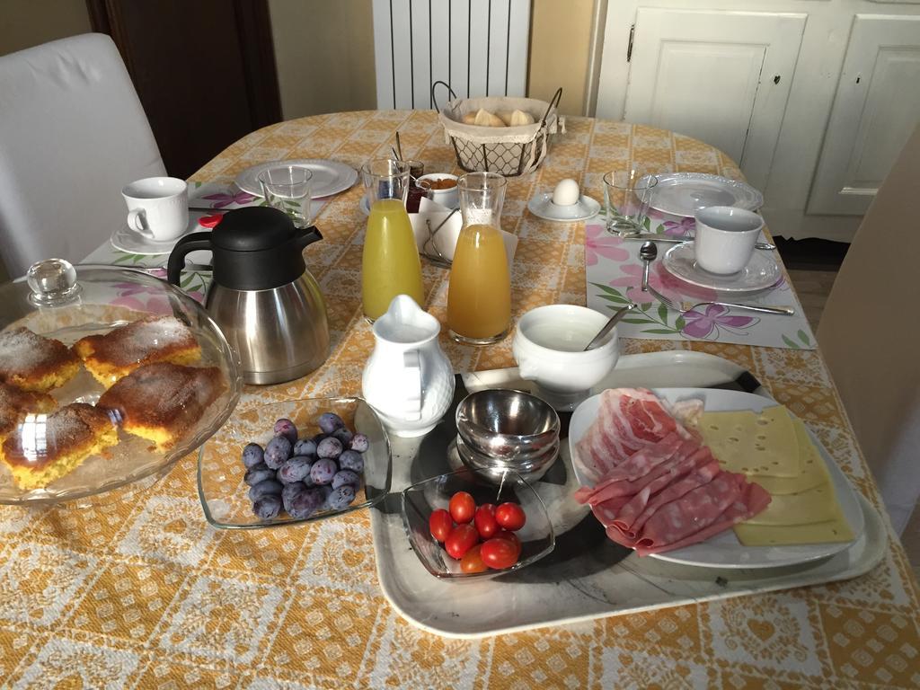 Domus Aurea Bed & Breakfast Saluzzo Dış mekan fotoğraf