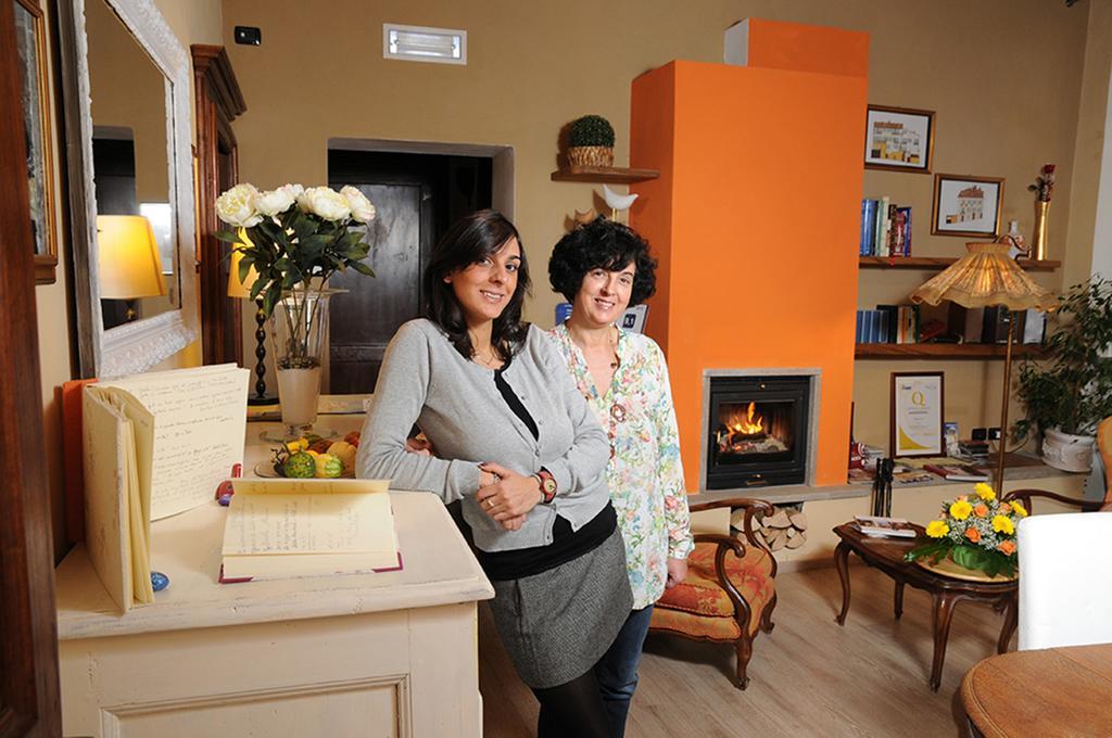 Domus Aurea Bed & Breakfast Saluzzo Dış mekan fotoğraf