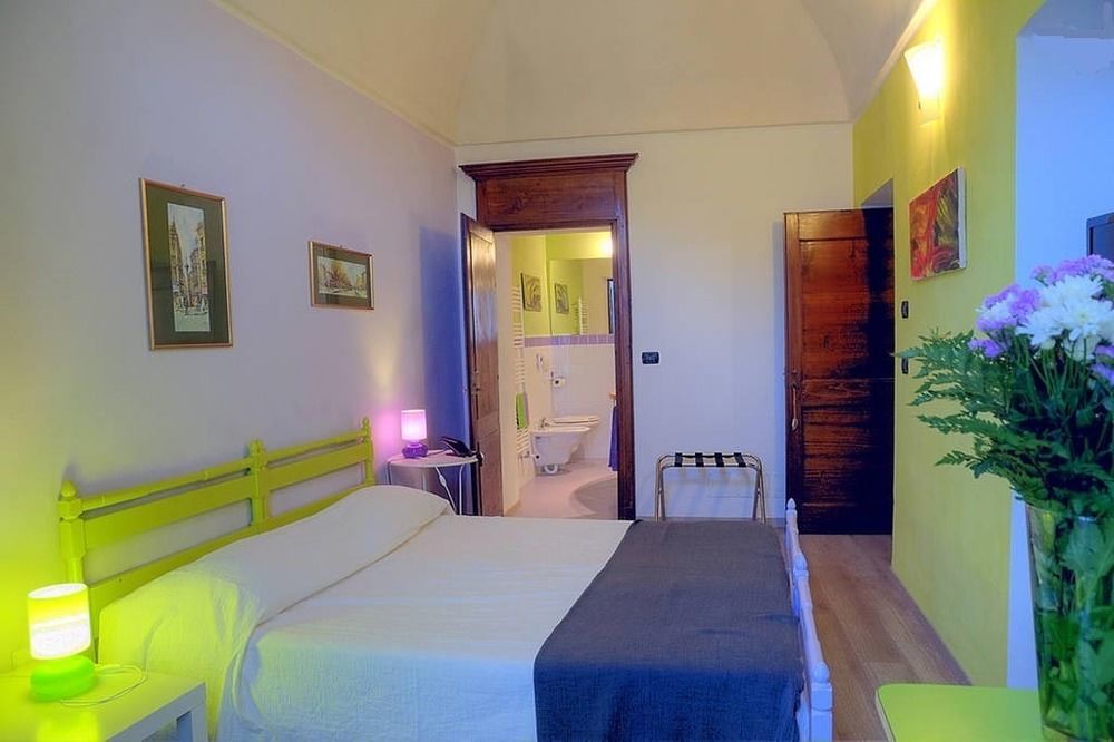 Domus Aurea Bed & Breakfast Saluzzo Dış mekan fotoğraf